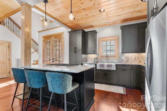171 Pleasant View Drive, Vilas, NC 28692