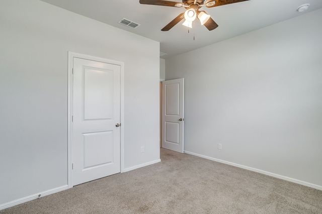 10025 Poinsett Way, Fort Worth, TX 76108