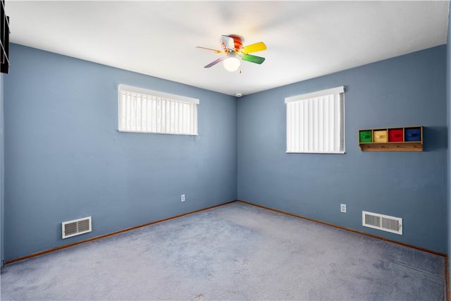 1740 Malor Dr, Baldwin Boro, PA 15227