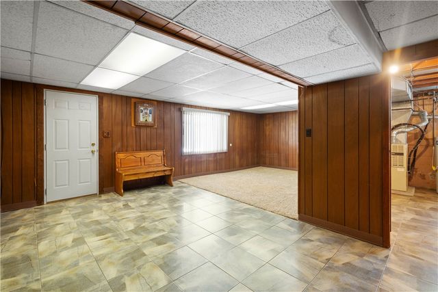 1740 Malor Dr, Baldwin Boro, PA 15227