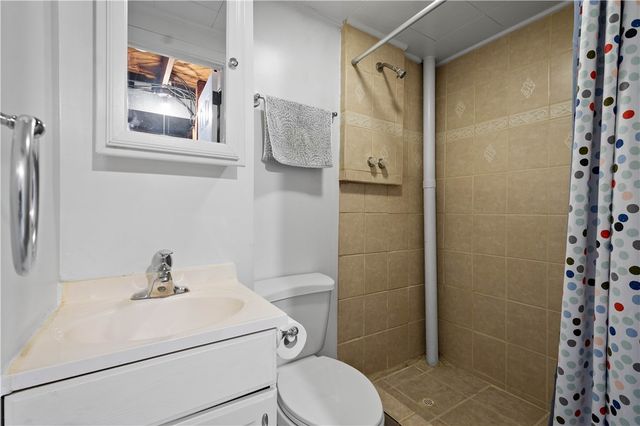 1740 Malor Dr, Baldwin Boro, PA 15227