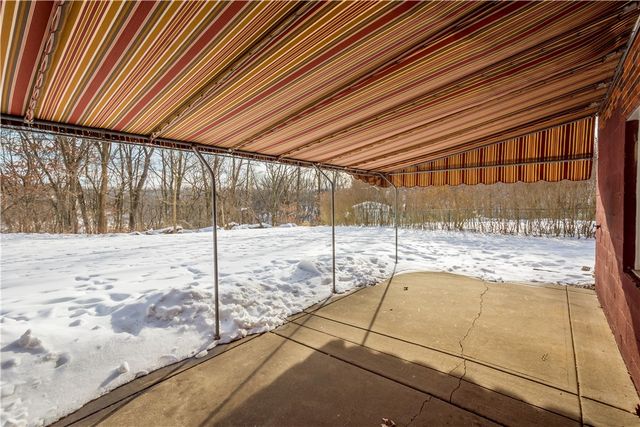 1740 Malor Dr, Baldwin Boro, PA 15227