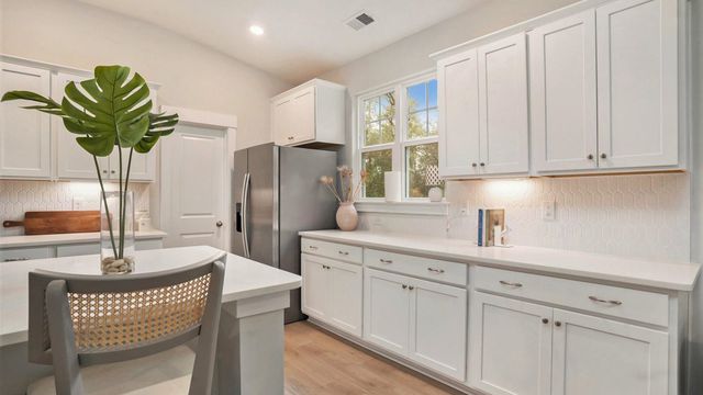 332 McGill Dr., Conway, SC 29526