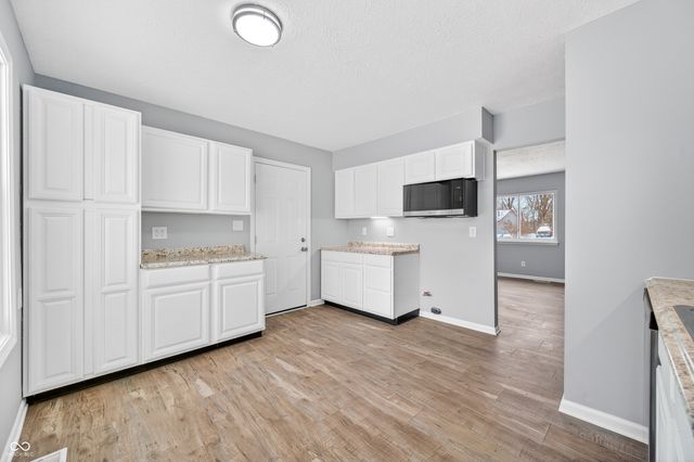 5617 Milhouse Road, Indianapolis, IN 46221