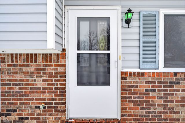 5617 Milhouse Road, Indianapolis, IN 46221