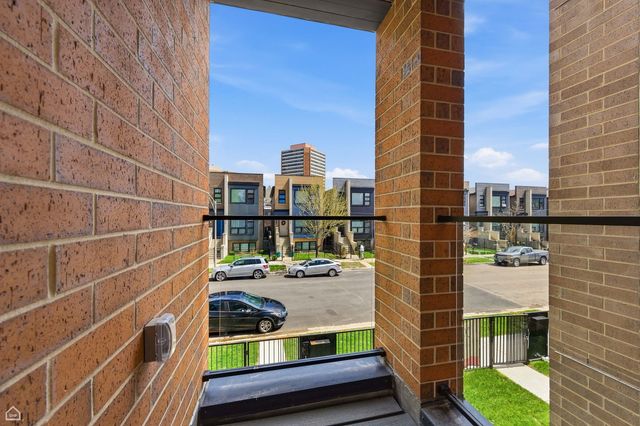 4130 S calumet Avenue, Chicago, IL 60653