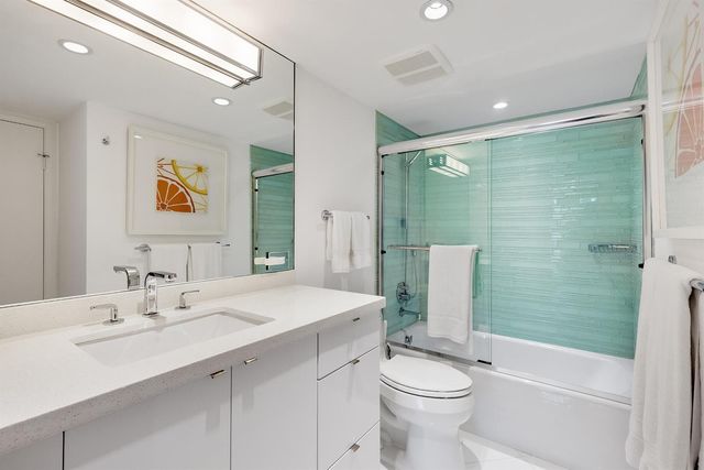 227 Australian Avenue 1e, Palm Beach, FL 33480
