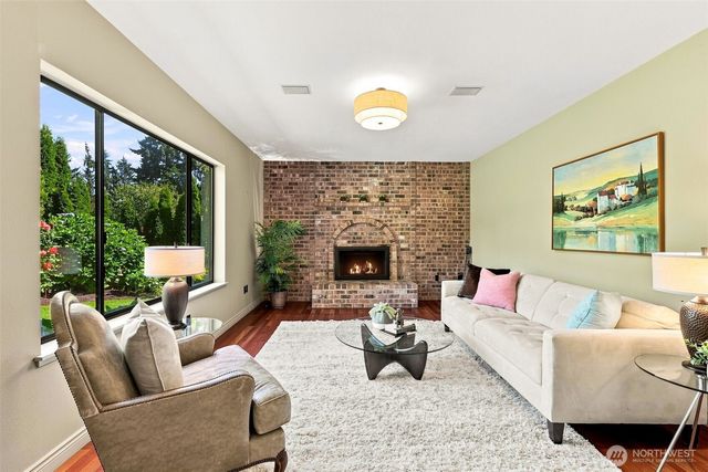 10517 47th Street E, Edgewood, WA 98372