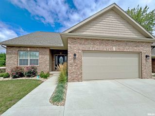 7615 N Walnut Bend Drive # 30, Peoria, IL 61615