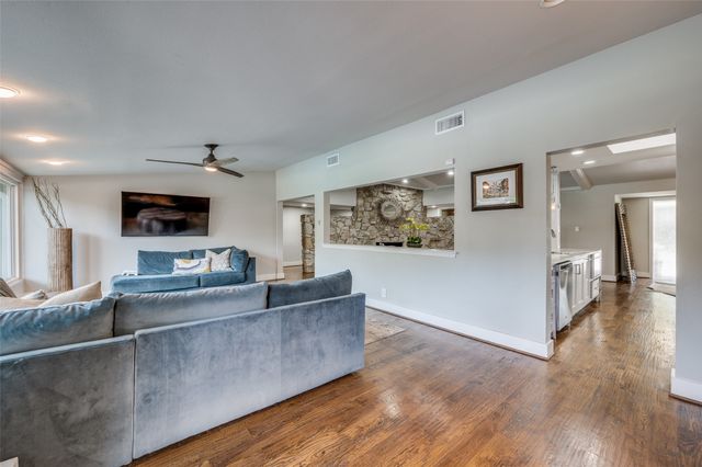 3245 Latham Drive, Dallas, TX 75229