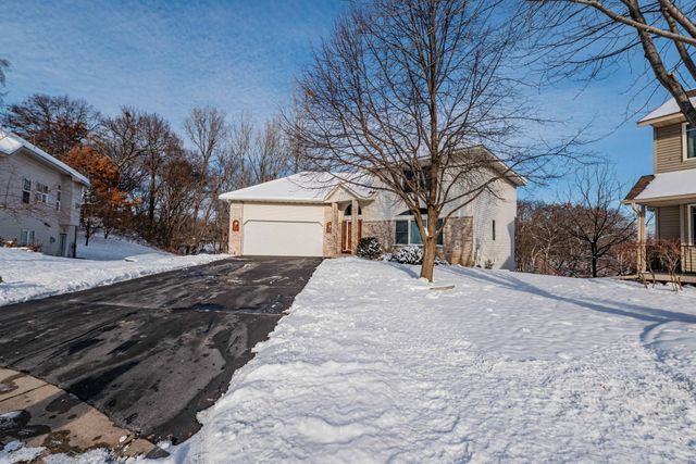6492 Bordeaux Court, Inver Grove Heights, MN 55076