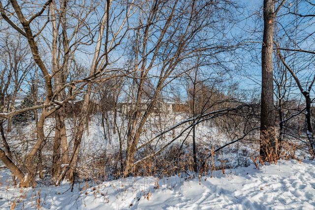 6492 Bordeaux Court, Inver Grove Heights, MN 55076