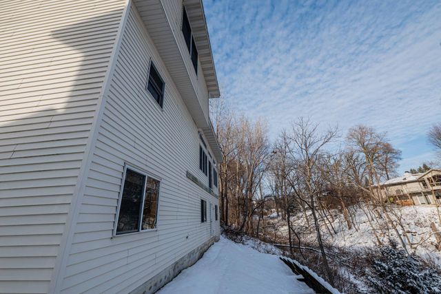 6492 Bordeaux Court, Inver Grove Heights, MN 55076