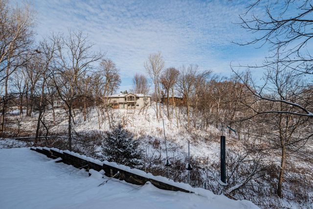 6492 Bordeaux Court, Inver Grove Heights, MN 55076