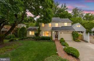 7822 MOORLAND LN, Bethesda, MD 20814