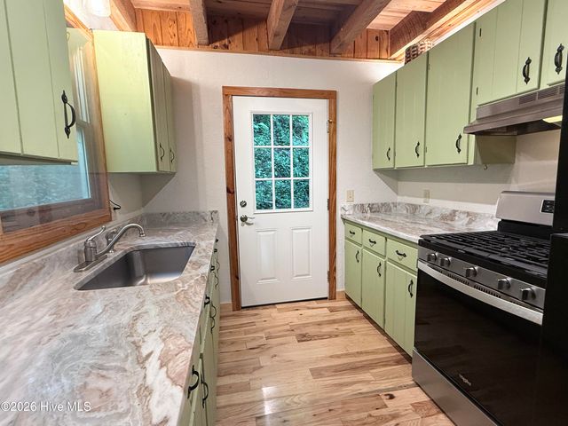 1096 Mount Tabor Road, Topton, NC 28781