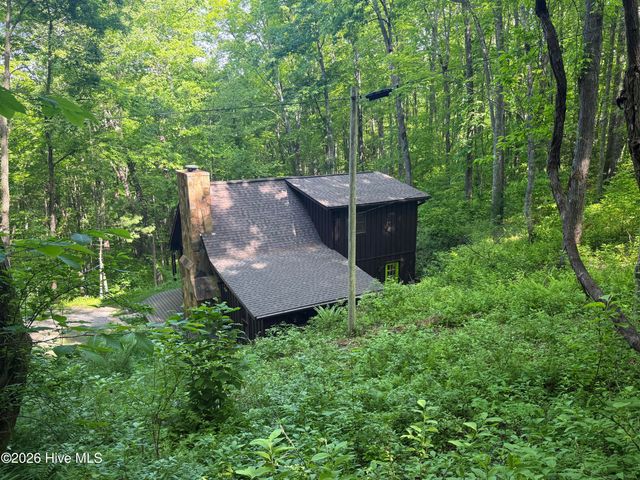 1096 Mount Tabor Road, Topton, NC 28781