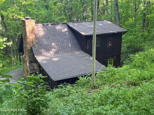 1096 Mount Tabor Road, Topton, NC 28781
