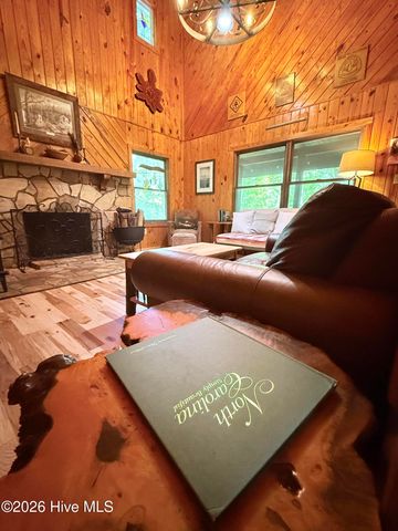 1096 Mount Tabor Road, Topton, NC 28781