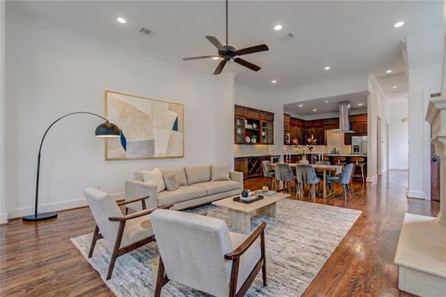 6520 Rodrigo Street, Houston, TX 77007