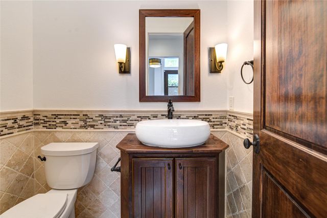 6520 Rodrigo Street, Houston, TX 77007