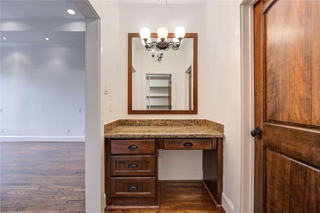 6520 Rodrigo Street, Houston, TX 77007