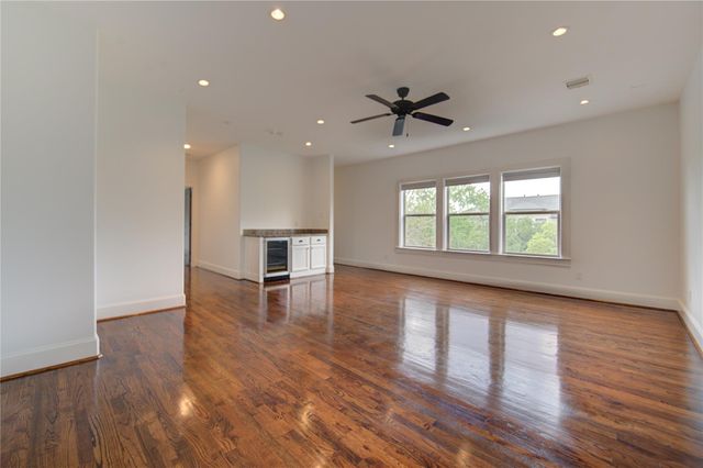 6520 Rodrigo Street, Houston, TX 77007