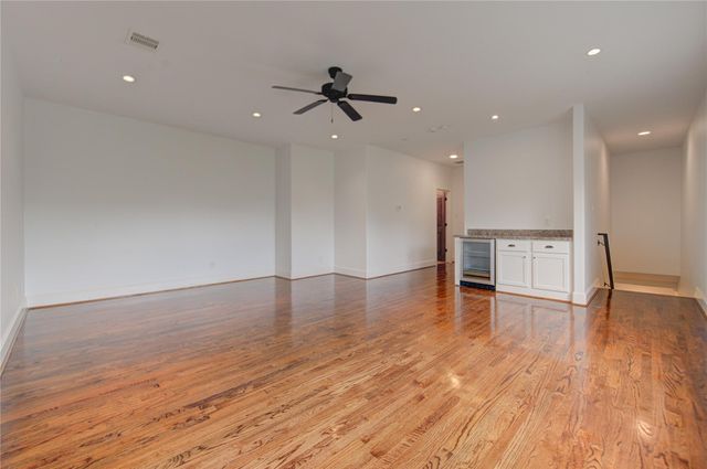 6520 Rodrigo Street, Houston, TX 77007