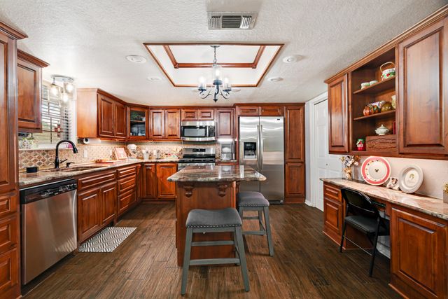 4115 Misty Lane, Paris, TX 75462