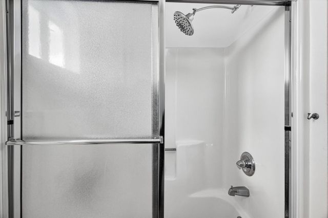 427 Tahiti Road, Tiki Island, TX 77554