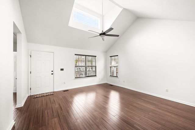 1904 Terragon Ct, Antioch, TN 37013