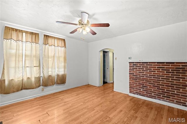 610 Jackson Street, St Louis, MO 63147