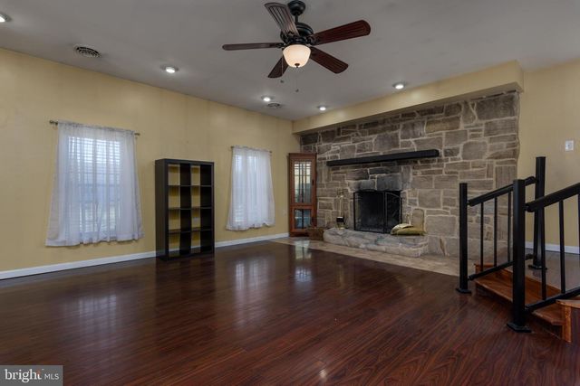 19 S ARLENE ST, Harrisburg, PA 17112