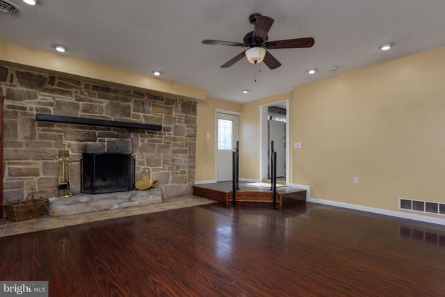 19 S ARLENE ST, Harrisburg, PA 17112