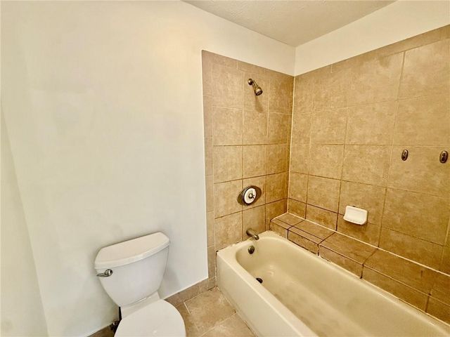 11 Saint Claire Lane NE, Atlanta, GA 30324