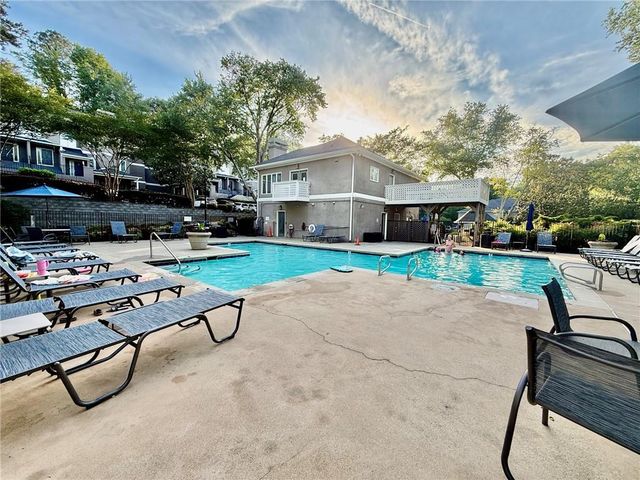 11 Saint Claire Lane NE, Atlanta, GA 30324