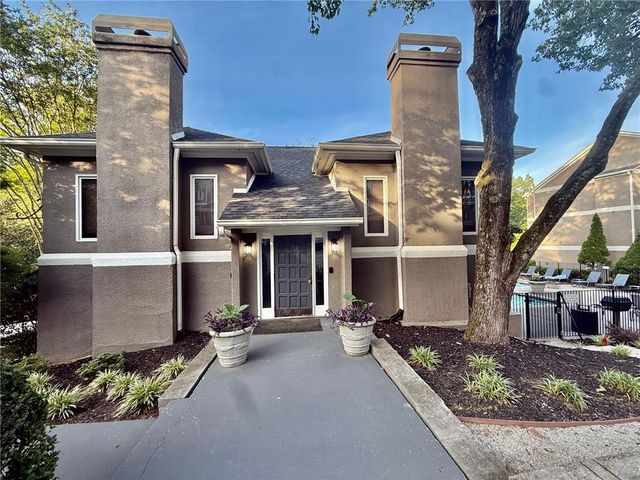 11 Saint Claire Lane NE, Atlanta, GA 30324