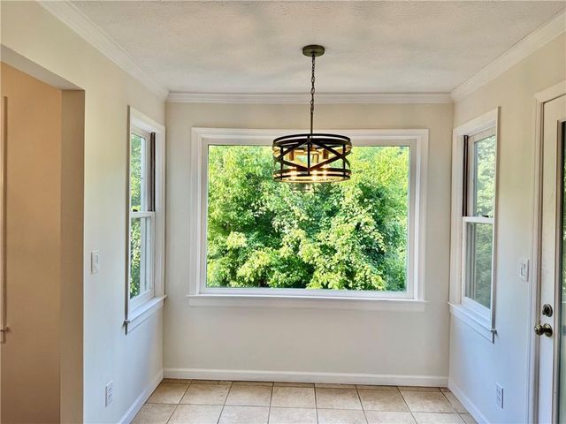 11 Saint Claire Lane NE, Atlanta, GA 30324