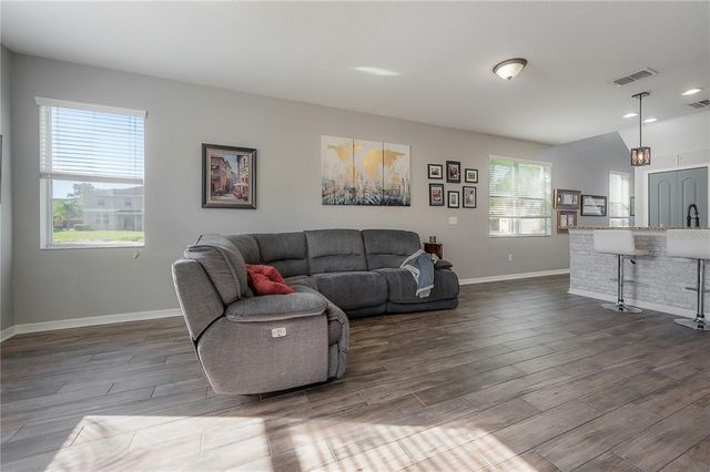 20319 STARFINDER WAY, Tampa, FL 33647