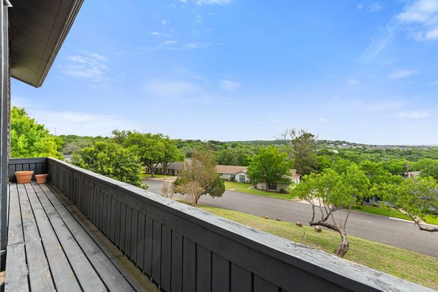 1188 Windwood Lane, Woodway, TX 76712