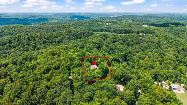 972 Sauk Lane, Hide A Way Hills, OH 43107