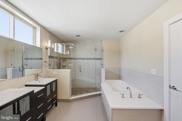 2313 ELLSWORTH ST, Philadelphia, PA 19146