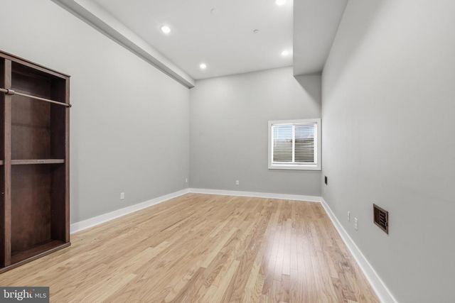2313 ELLSWORTH ST, Philadelphia, PA 19146