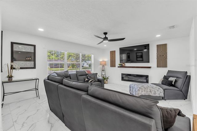 425 WISCONSIN AVENUE, St Cloud, FL 34769