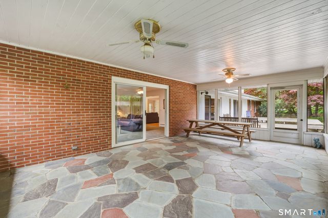 12 Mountain Farms Road, West Hartford, CT 06117