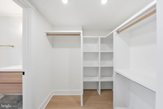 840 N BURLINGTON ST, Arlington, VA 22203