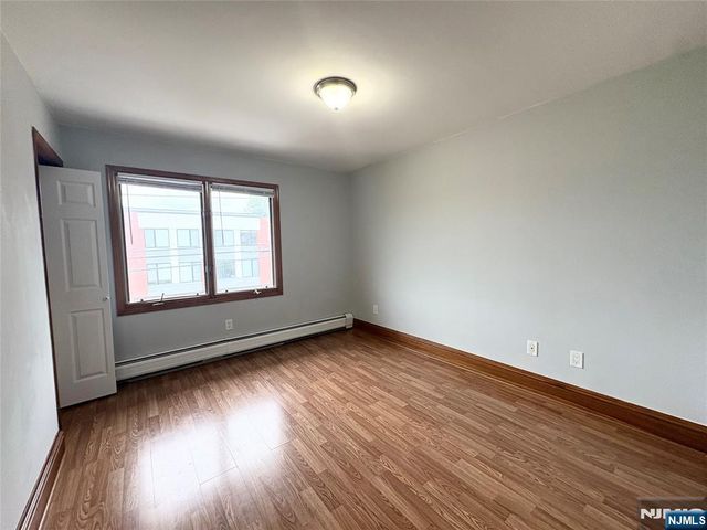 476 Highland Avenue right, Palisades Park, NJ 07650