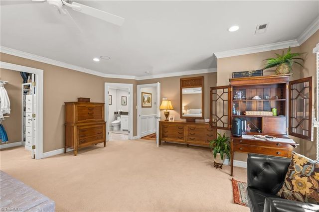 900 W Lexington Avenue, High Point, NC 27262