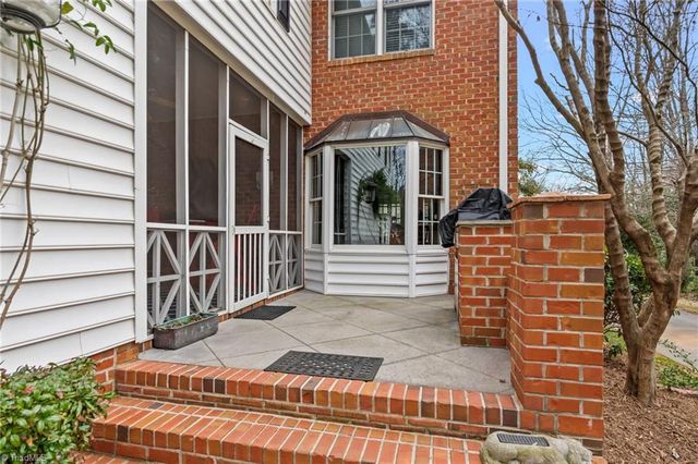 900 W Lexington Avenue, High Point, NC 27262