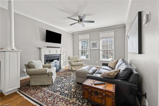 900 W Lexington Avenue, High Point, NC 27262